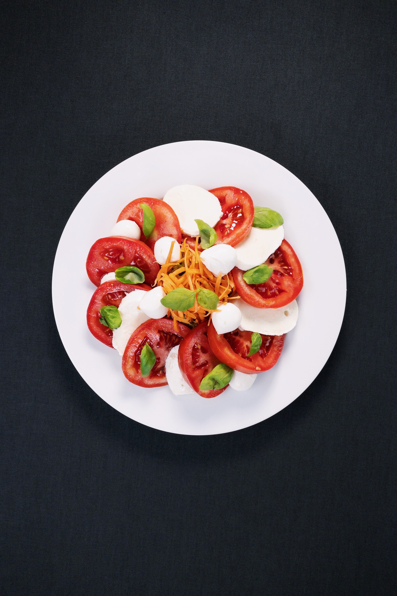 Tomate-Mozzarella-Teller